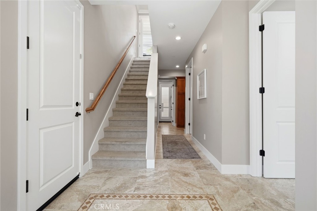 244 Boeker Ave, Pismo Beach, CA 93449