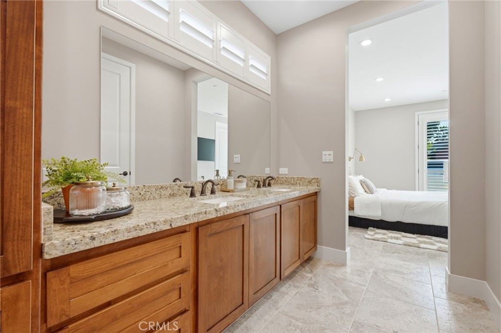 244 Boeker Ave, Pismo Beach, CA 93449