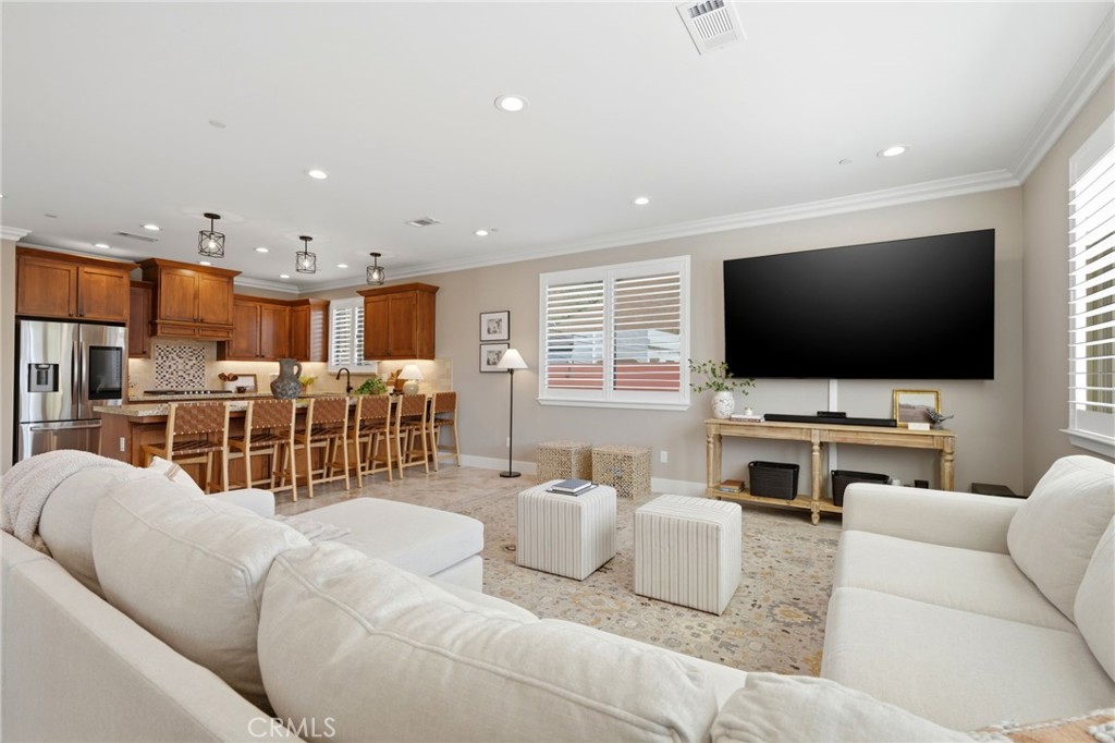 244 Boeker Ave, Pismo Beach, CA 93449