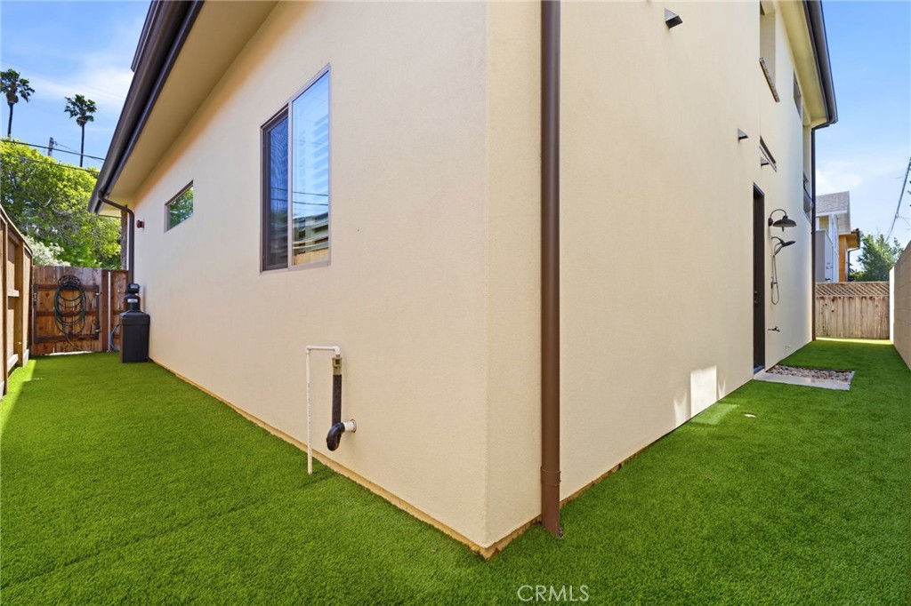 244 Boeker Ave, Pismo Beach, CA 93449