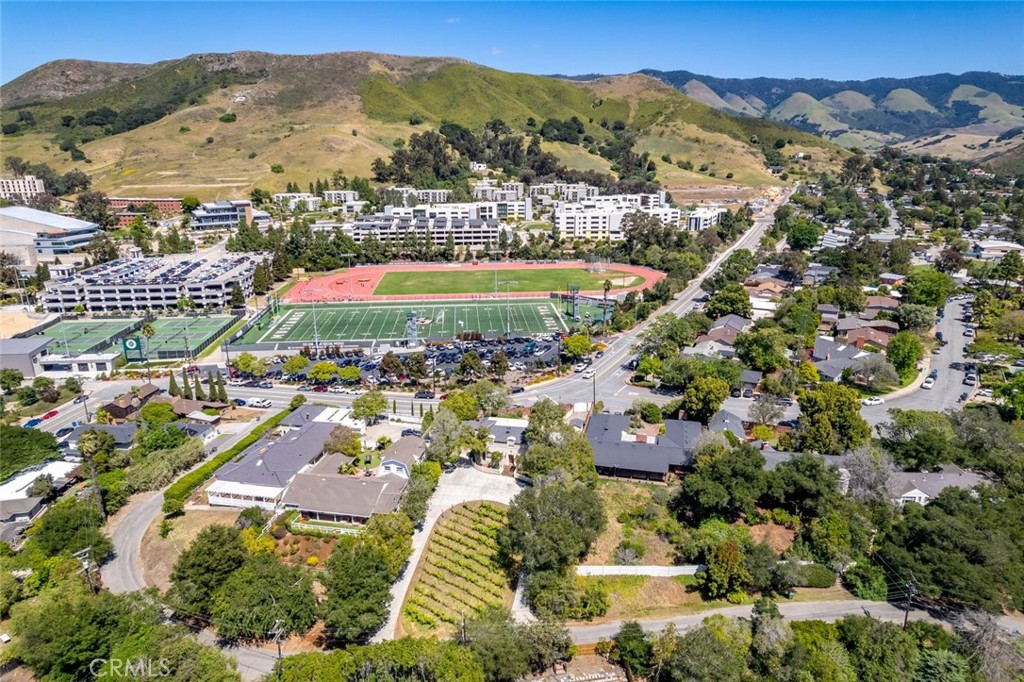 161 Longview Ln, San Luis Obispo, CA 93405