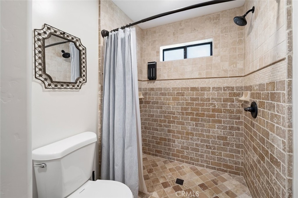 435 Ocean View Ave, Pismo Beach, CA 93449