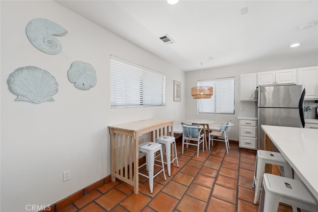 435 Ocean View Ave, Pismo Beach, CA 93449