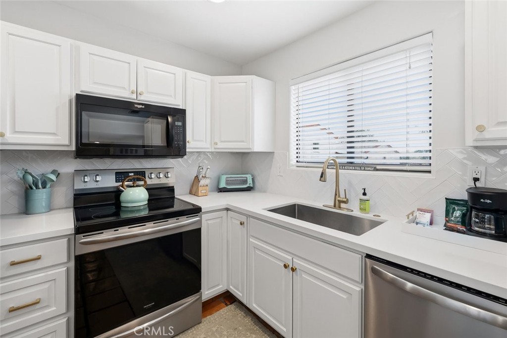 435 Ocean View Ave, Pismo Beach, CA 93449