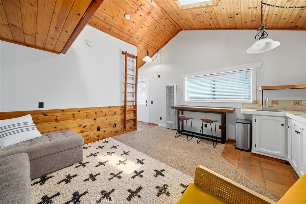 435 Ocean View Ave, Pismo Beach, CA 93449