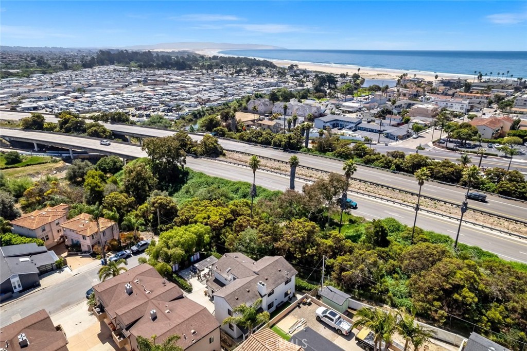 435 Ocean View Ave, Pismo Beach, CA 93449