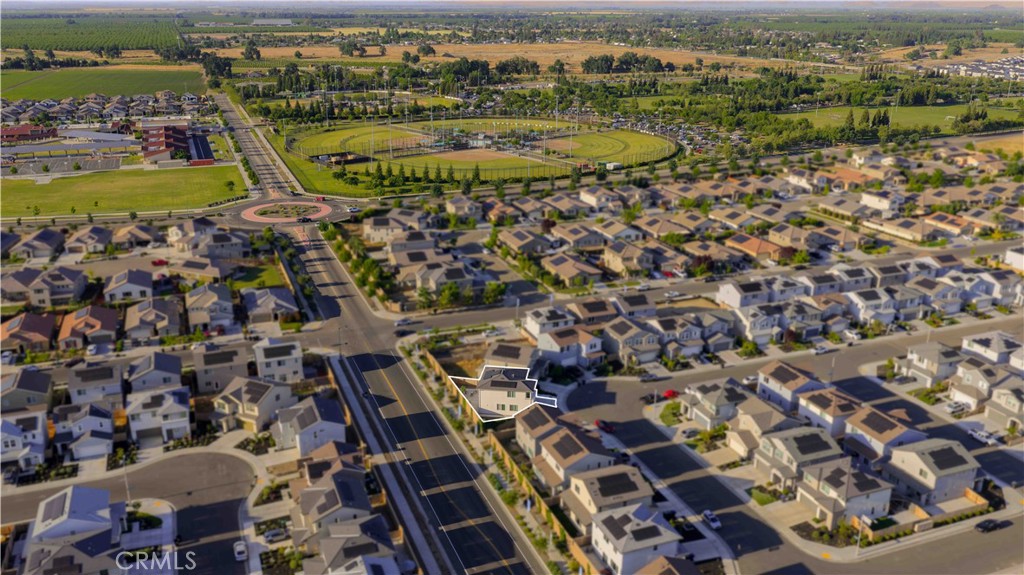 3049 N Dudley, Visalia, CA 93291