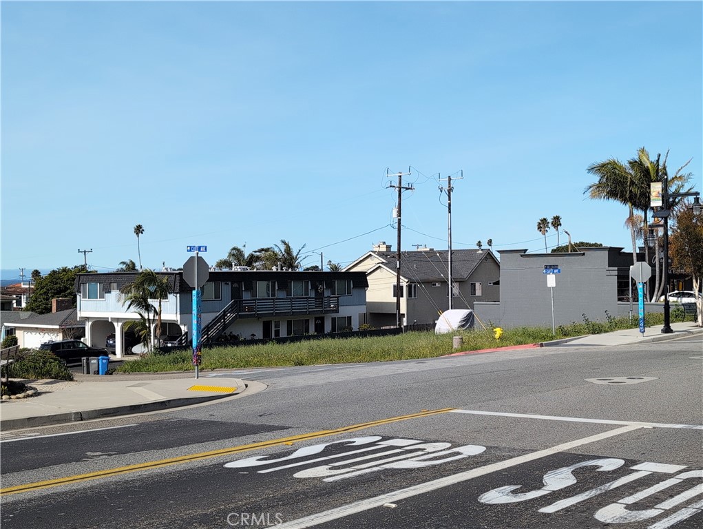 100 Cliff Ave, Pismo Beach, CA 93449