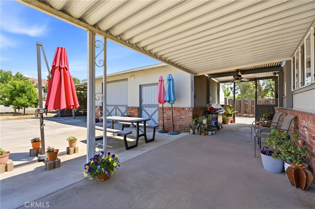 4007 W Myrtle Ave, Visalia, CA 93277