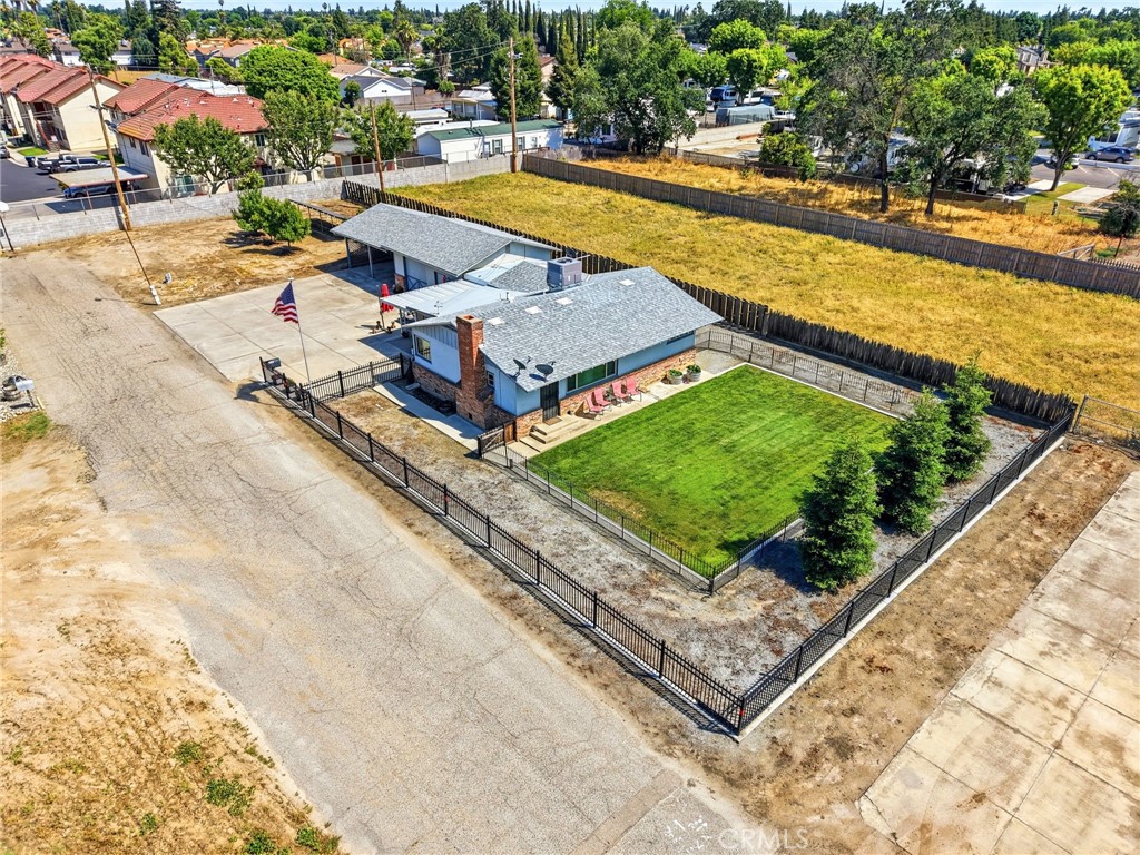 4007 W Myrtle Ave, Visalia, CA 93277