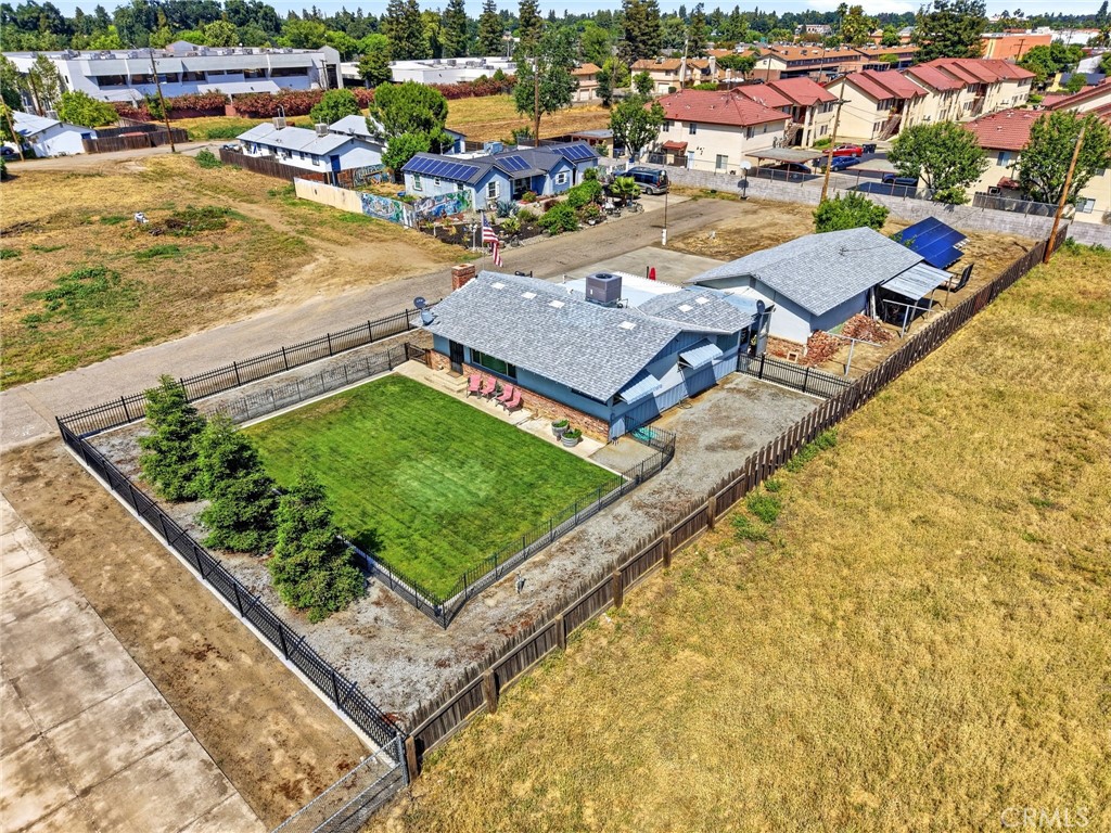 4007 W Myrtle Ave, Visalia, CA 93277