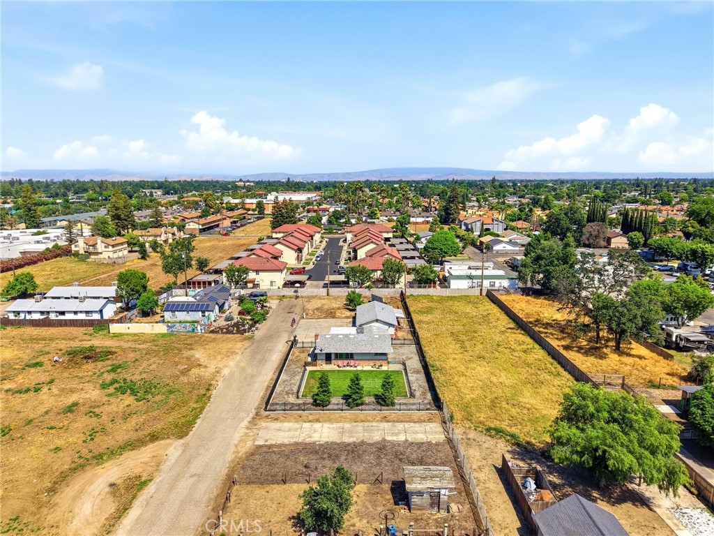 4007 W Myrtle Ave, Visalia, CA 93277