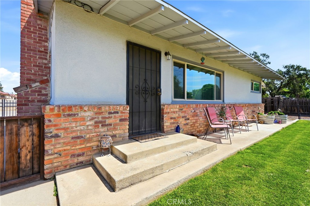 4007 W Myrtle Ave, Visalia, CA 93277