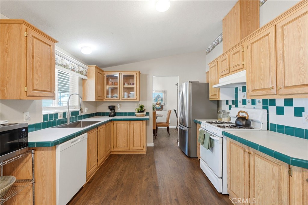 100 S Westwood St #91, Porterville, CA 93257