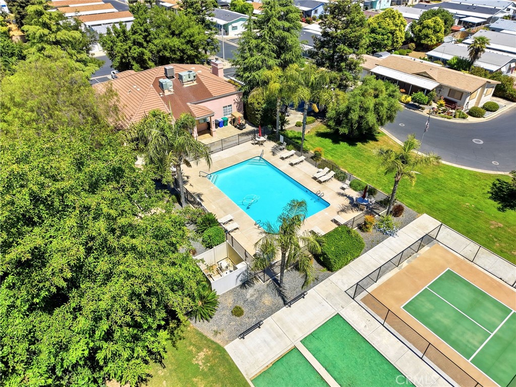 100 S Westwood St #129, Porterville, CA 93257