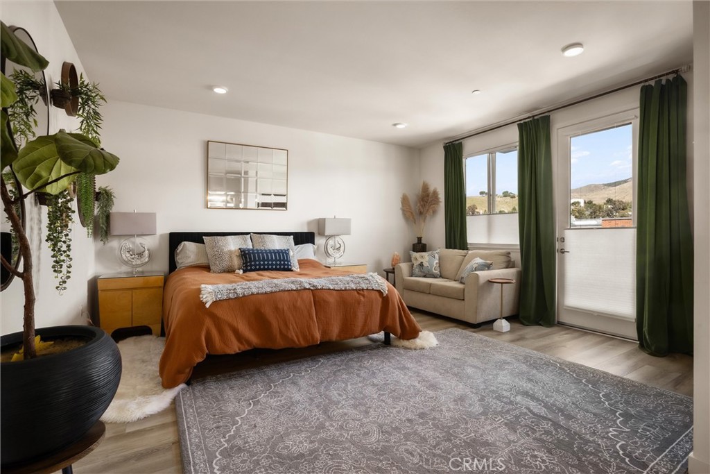 2475 Victoria, San Luis Obispo, CA 93401