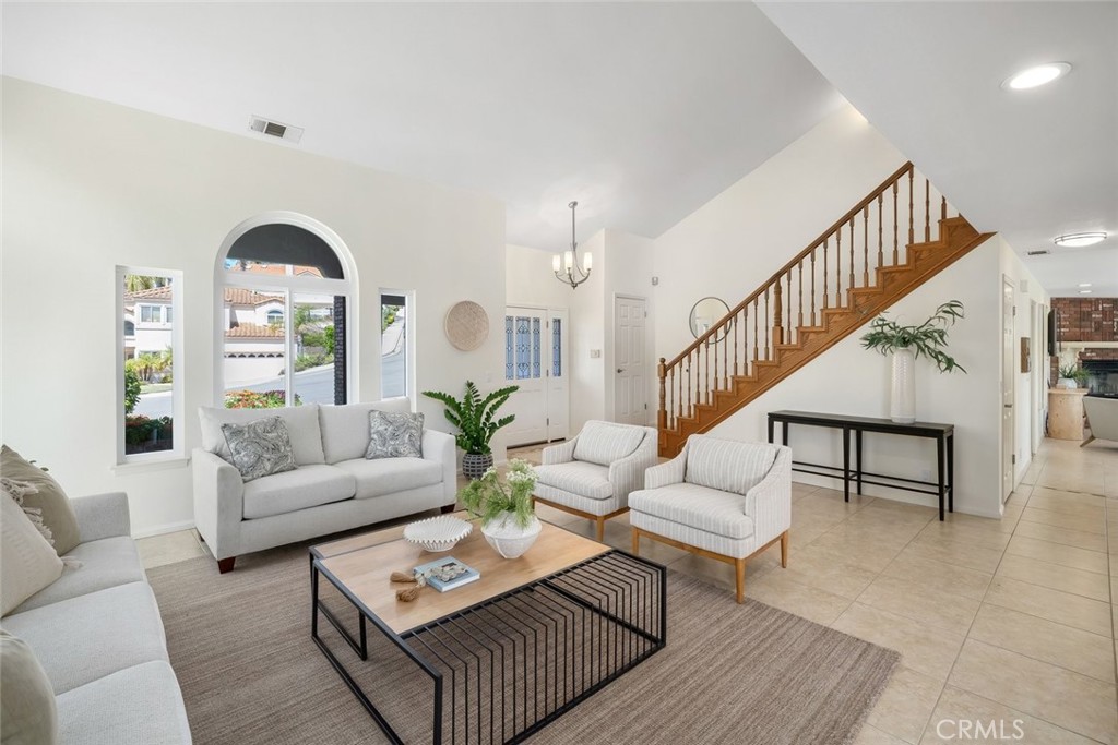 106 La Colima, Pismo Beach, CA 93449