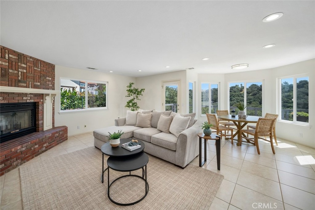 106 La Colima, Pismo Beach, CA 93449