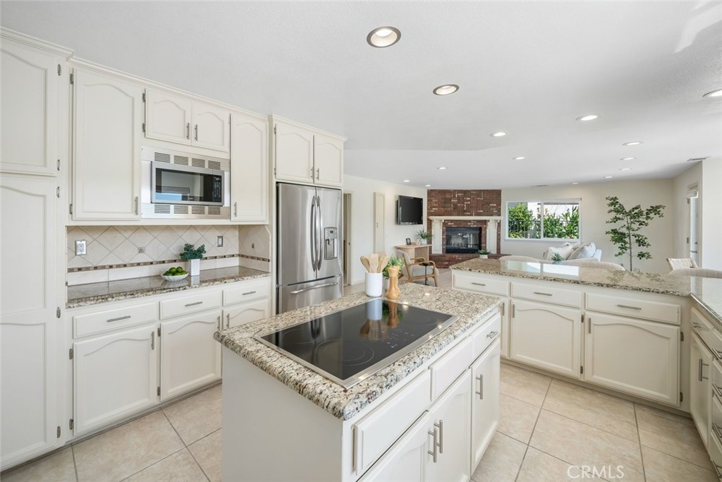 106 La Colima, Pismo Beach, CA 93449