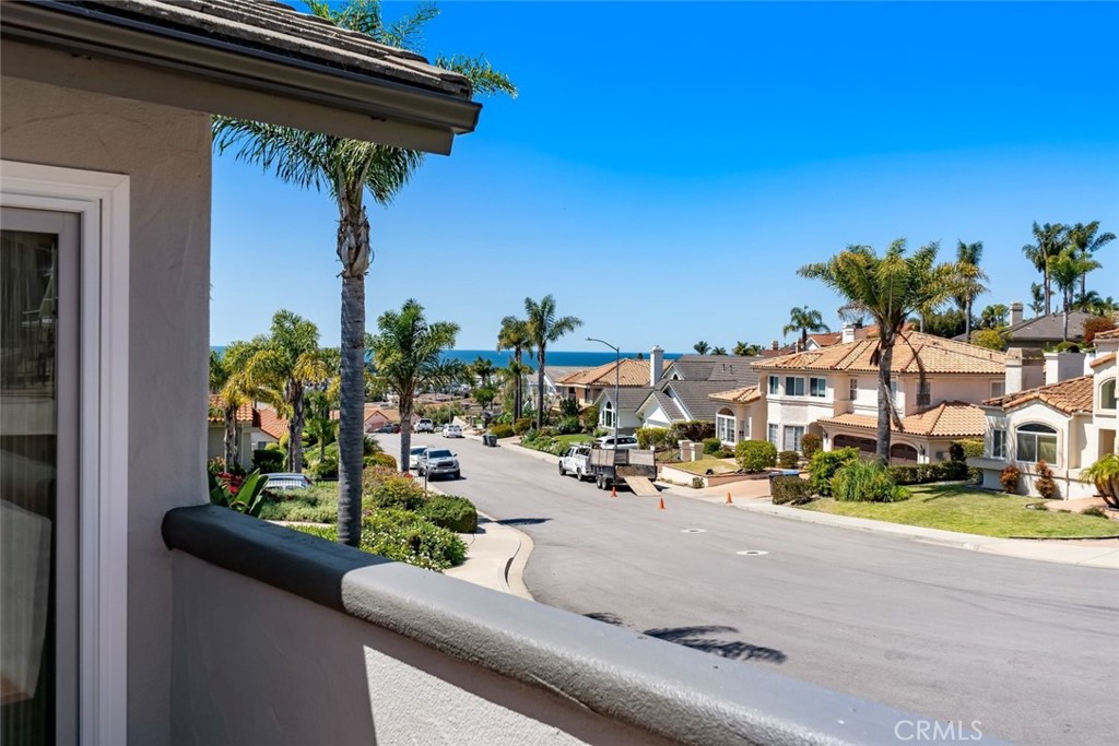 106 La Colima, Pismo Beach, CA 93449