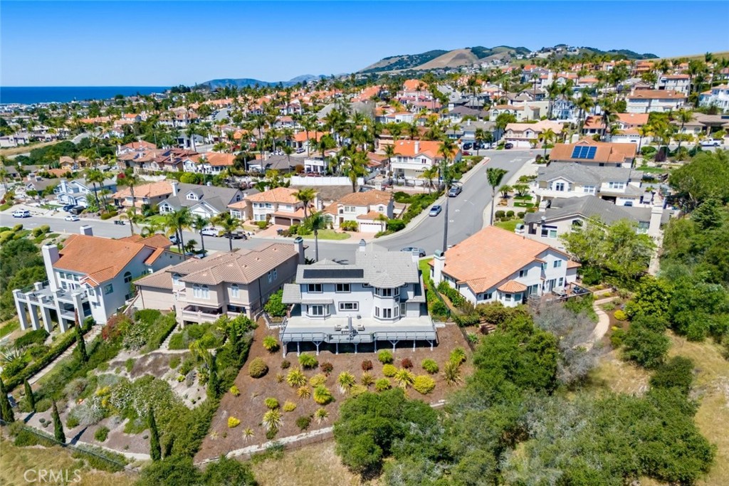 106 La Colima, Pismo Beach, CA 93449