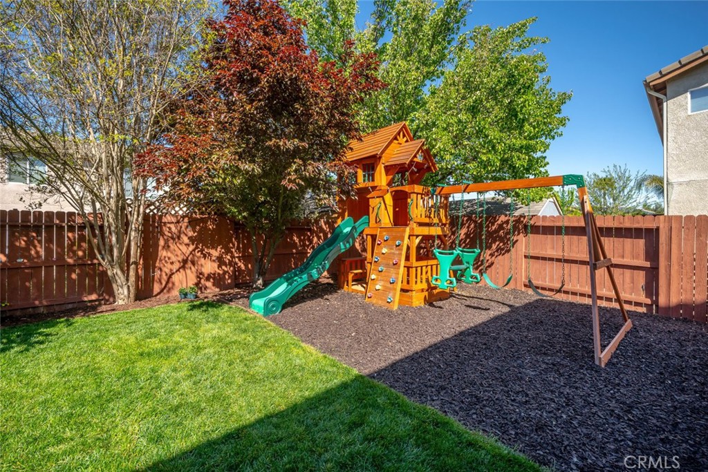 902 Larable Ct, Paso Robles, CA 93446