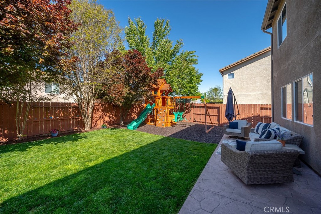 902 Larable Ct, Paso Robles, CA 93446