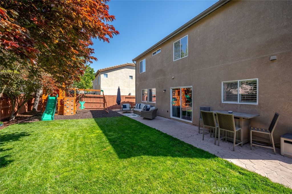 902 Larable Ct, Paso Robles, CA 93446