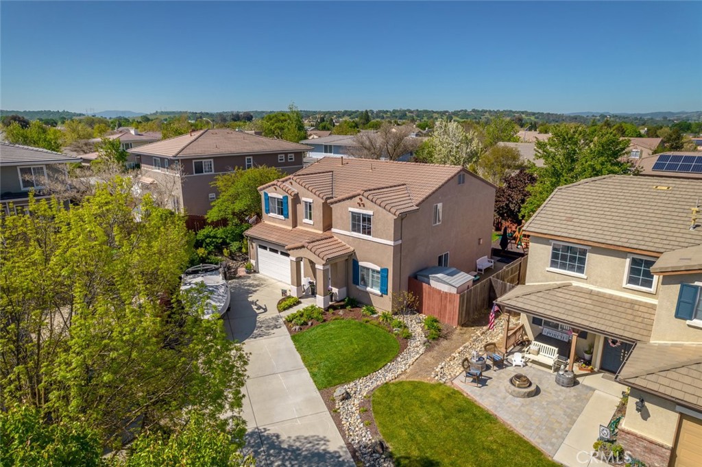 902 Larable Ct, Paso Robles, CA 93446