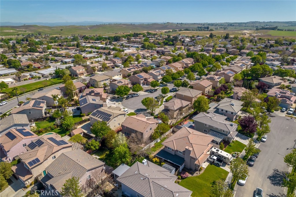 902 Larable Ct, Paso Robles, CA 93446