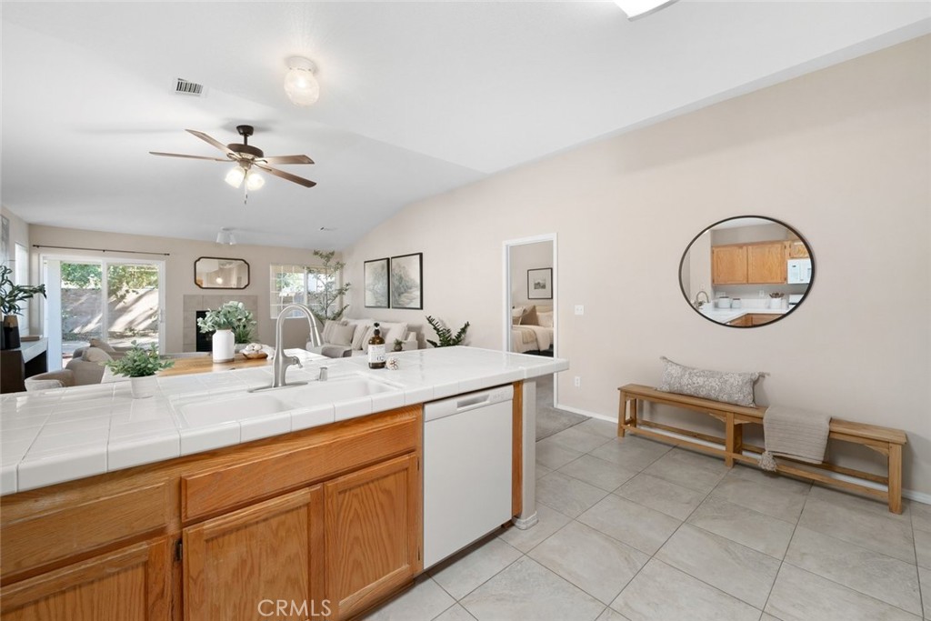 805 Turtle Creek, Paso Robles, CA 93446