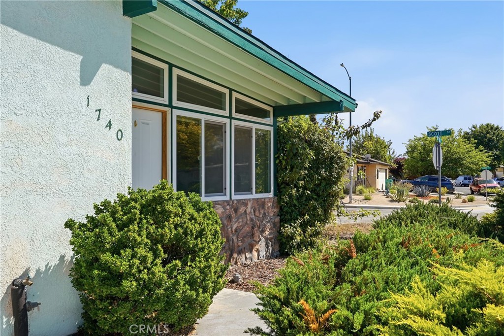 1740 Westfield Rd, Paso Robles, CA 93446