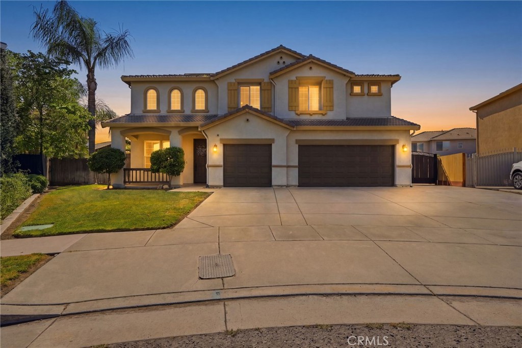 295 Johnson Ct, Tulare, CA 93274