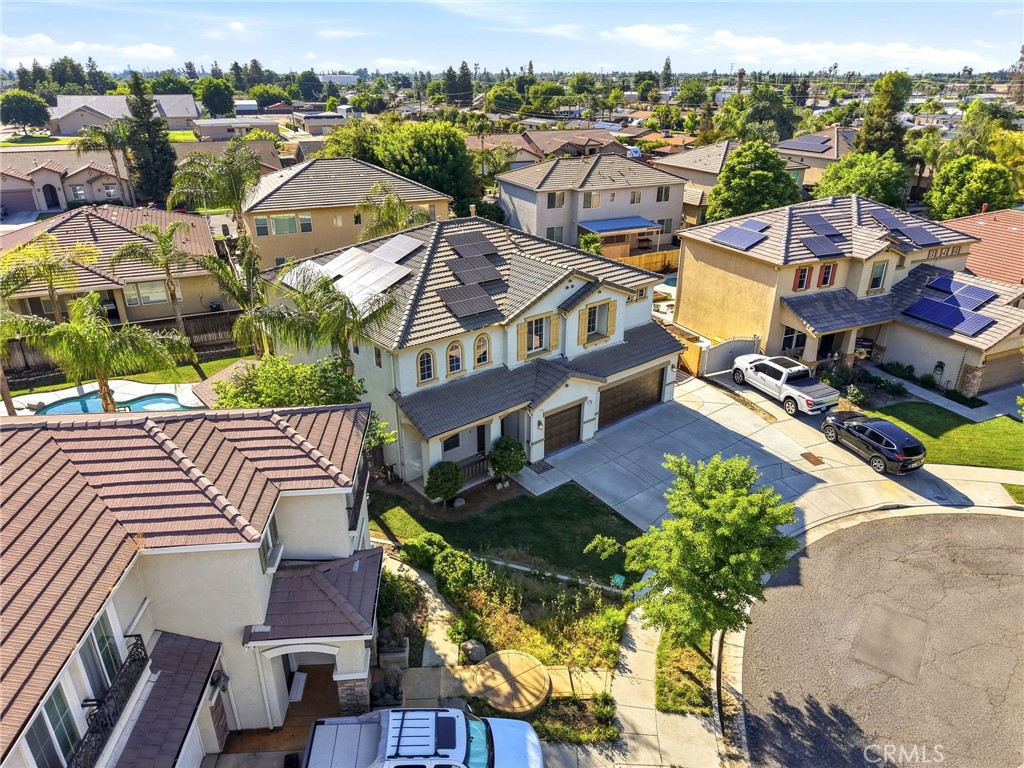 295 Johnson Ct, Tulare, CA 93274