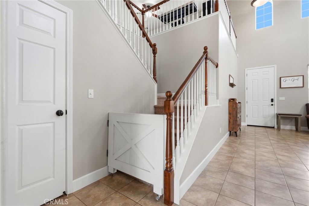 295 Johnson Ct, Tulare, CA 93274