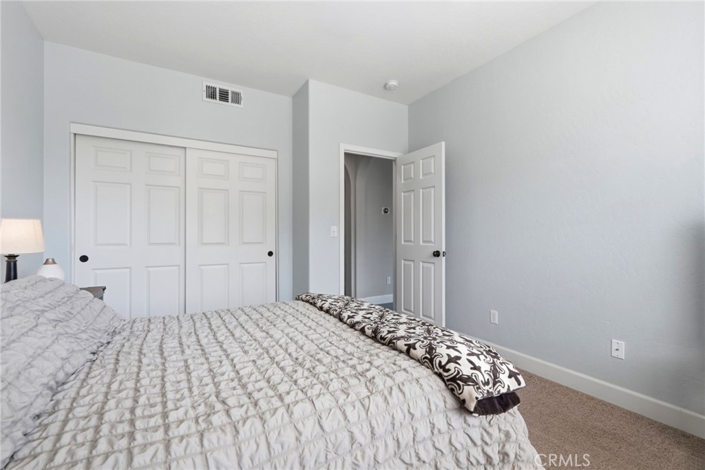 295 Johnson Ct, Tulare, CA 93274