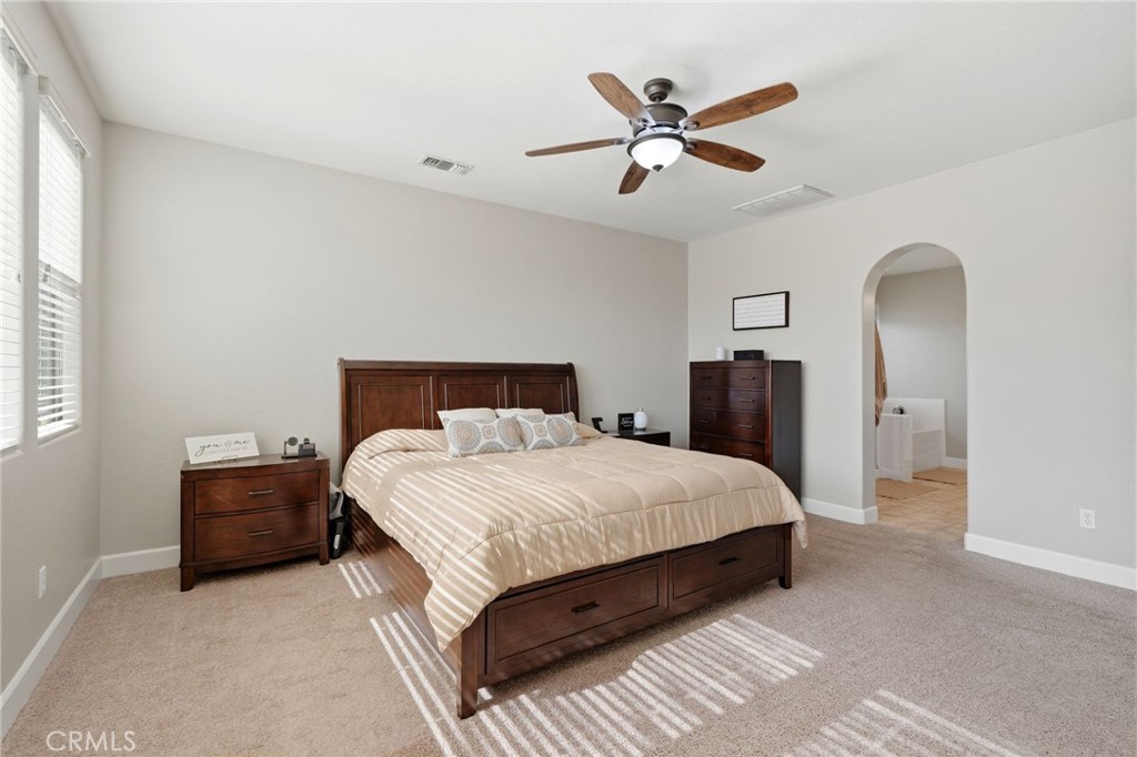 295 Johnson Ct, Tulare, CA 93274