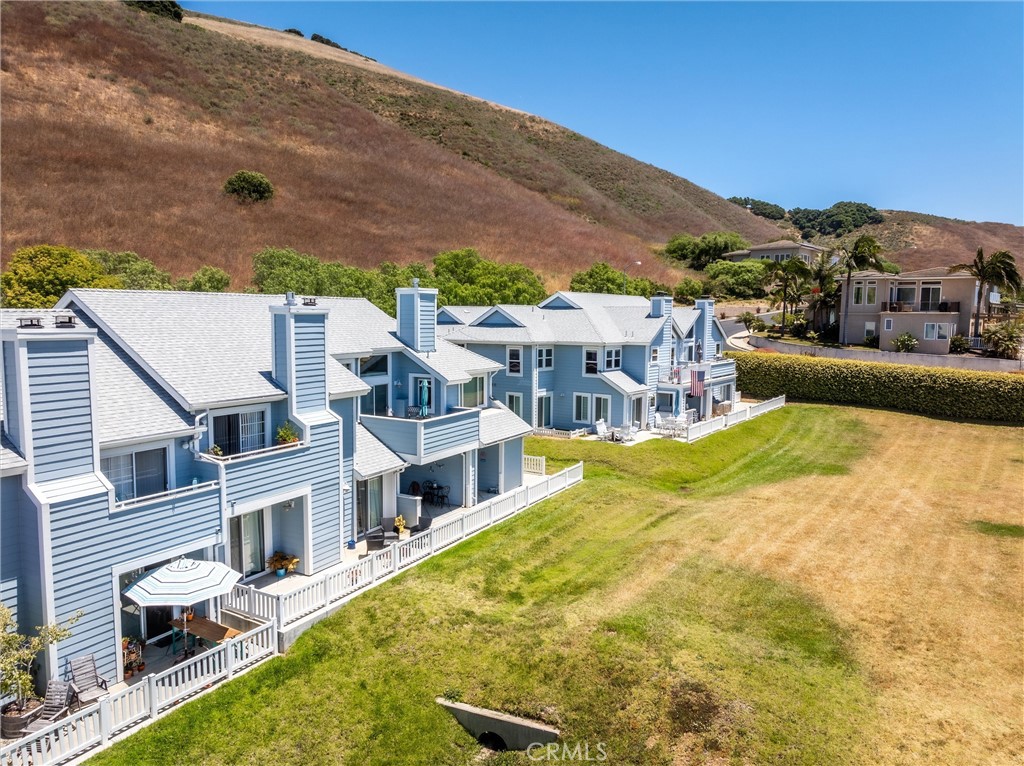 320 Foothill Rd, Pismo Beach, CA 93449