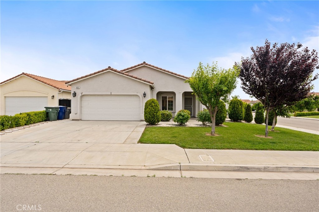 4670 N Constance, Fresno, CA 93722