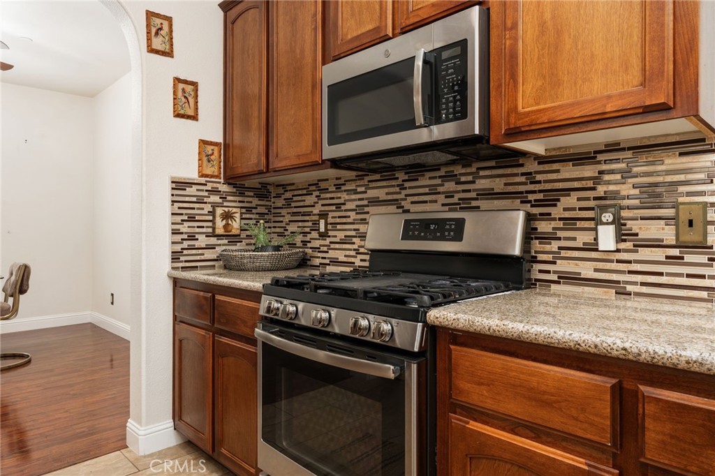4670 N Constance, Fresno, CA 93722