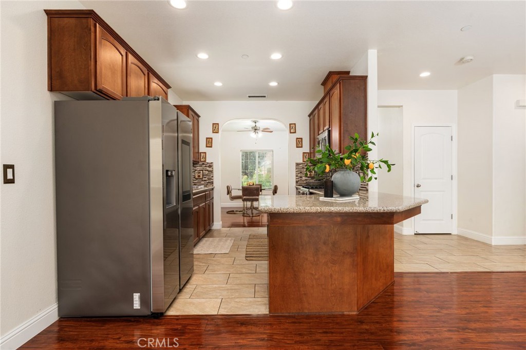 4670 N Constance, Fresno, CA 93722