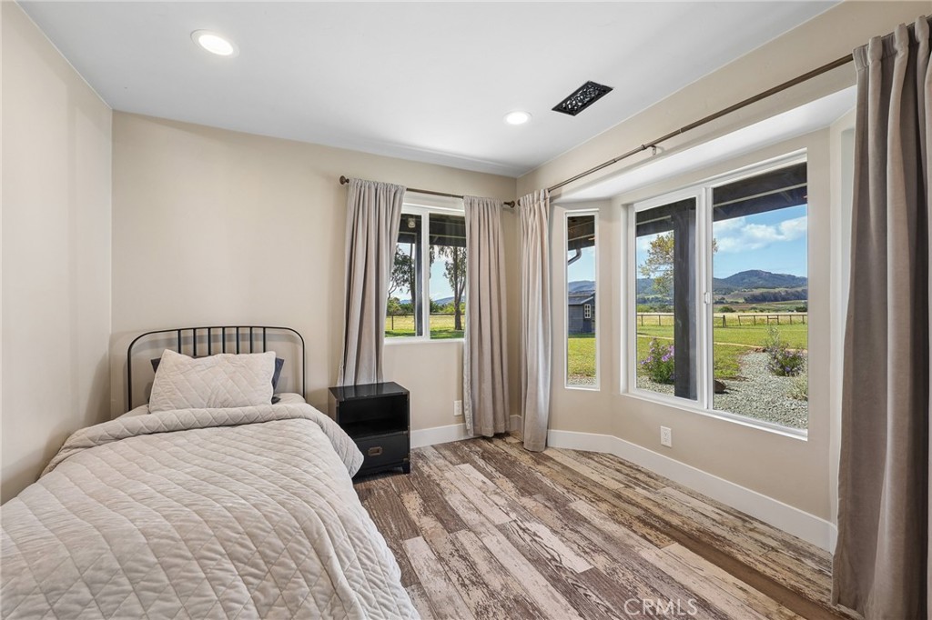 250 Oconnor Way, San Luis Obispo, CA 93405