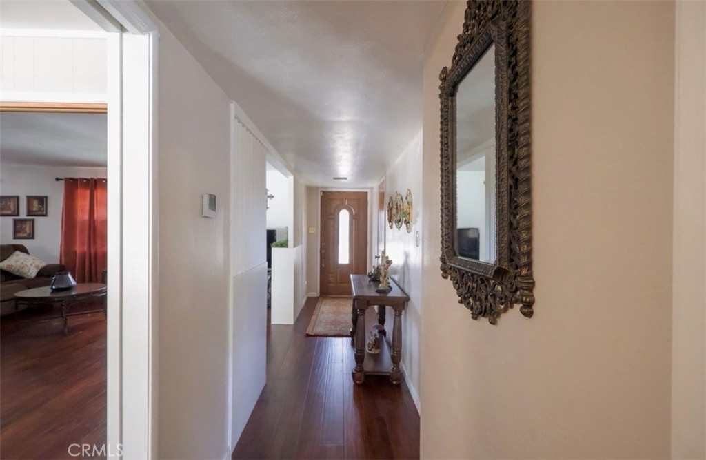 494 E Merritt Ave, Tulare, CA 93274