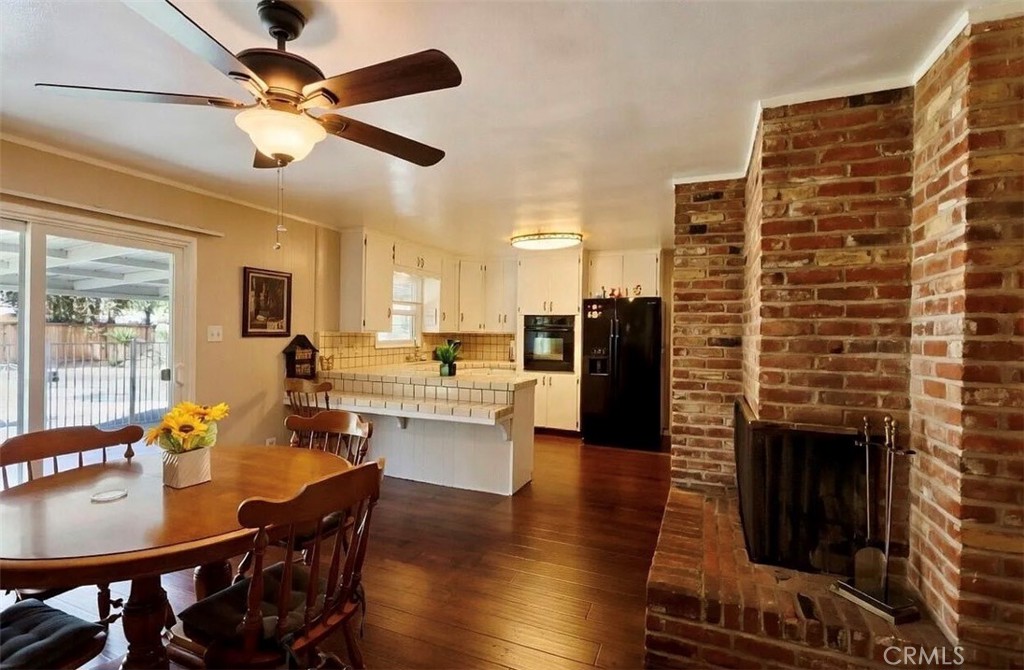 494 E Merritt Ave, Tulare, CA 93274