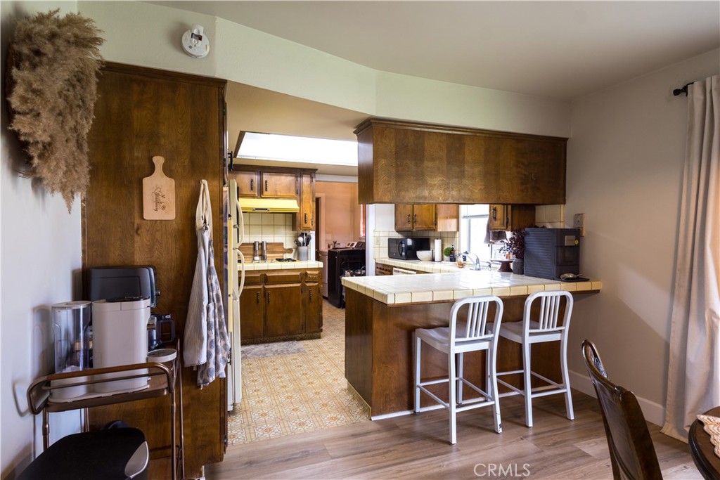 1431 E Boyer Dr, Tulare, CA 93274