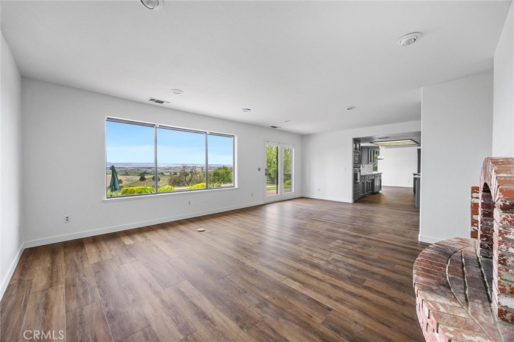 4205 High Grove Road, Templeton, CA 93465