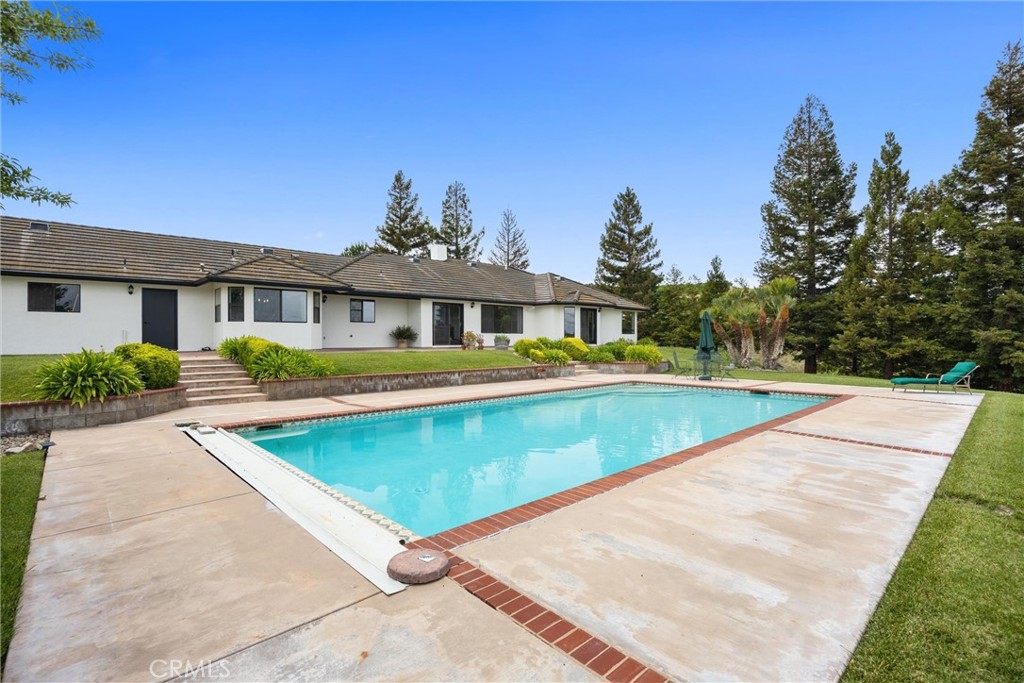 4205 High Grove Road, Templeton, CA 93465