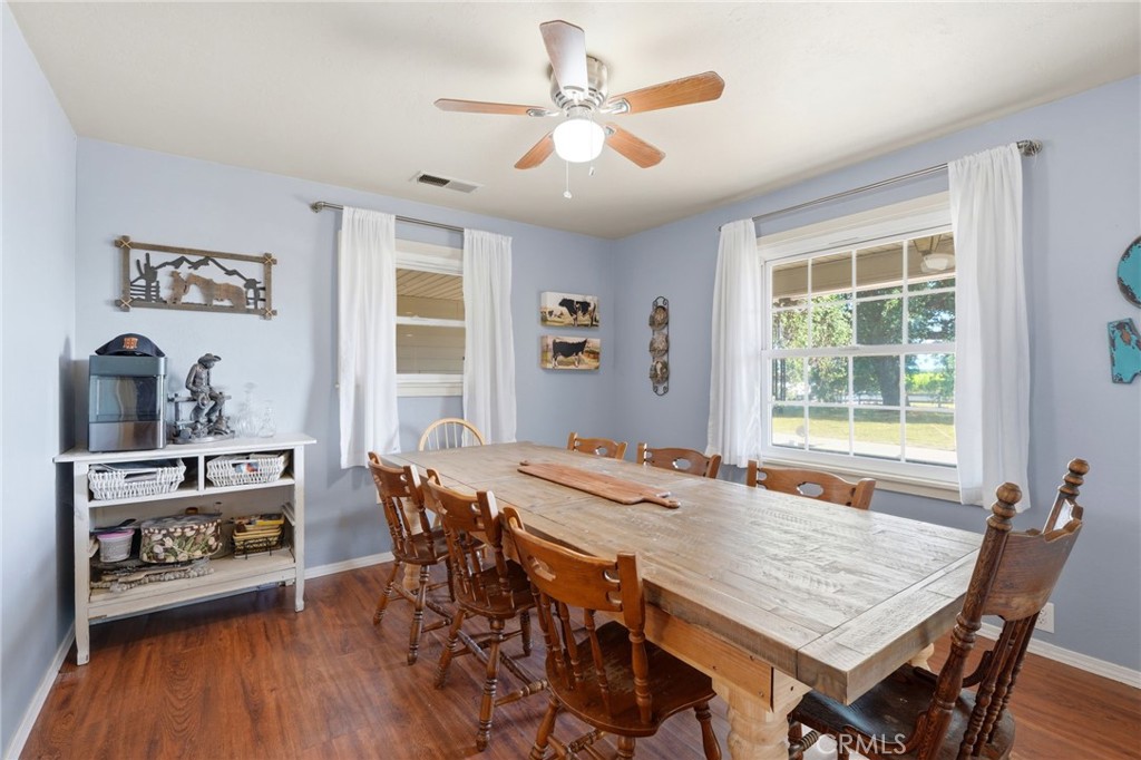12586 Avenue 232, Tulare, CA 93274