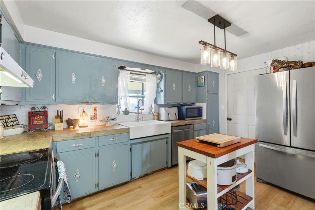 12586 Avenue 232, Tulare, CA 93274