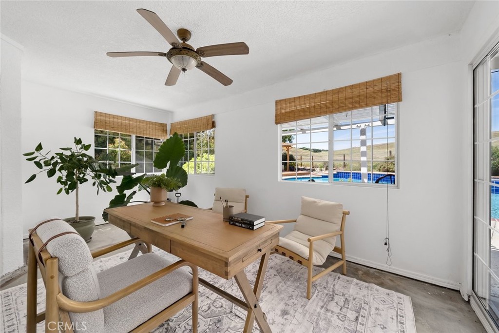 1590 Shiloh Pl, Templeton, CA 93465